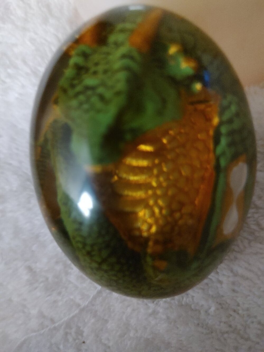 ART GLASS EGG DINASAUR GLASS